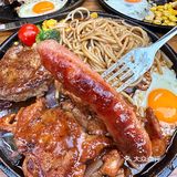 老板从台湾学来的台湾古早牛排，不是合成肉