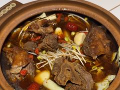 -老鼎万春卤菜(五代传承创始老店)