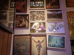 -鲨鱼美式餐厅酒吧Sharky