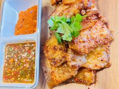 -七步香云南山里菜(昆明老街店)