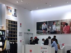 -优衣库(长沙国金中心店)