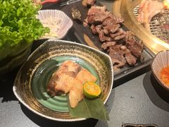 -铭牛烧肉·和牛海鲜自助(高新月牙湖店)