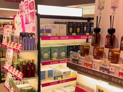 -唯品会(北京国瑞城店)