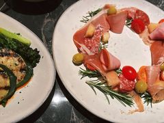 -LESCEDARS Brasserie Bistro香柏树