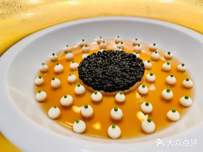 latelier de jo05l robuchon鱼子酱龙虾冻图片