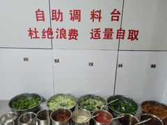 -文山荷鲜居(翠湖店)
