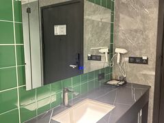 -Space君欧高空江景酒店(重庆解放碑云端之眼店)