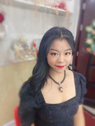 -红馆妆造(中央大街店)