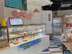 -85度C(生甜甜圈研究工坊·上海平凉店)