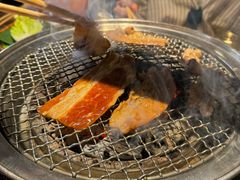 -草家酱蟹炭火烤肉店(珲春南路一店)