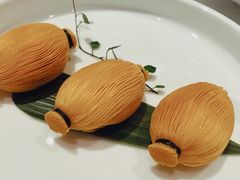 猫山王榴莲酥-东富酒家(龙湖西溪天街店)