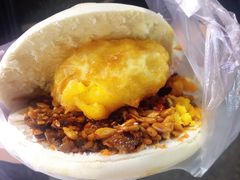 -清真马乐贝腊牛肉蛋黄菜夹馍(马蓉洒金桥店)