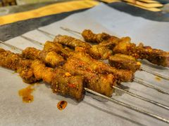 烤草原羊肉串-破瓦寒窑·地摊烤羊排