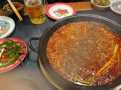 -沸炉重庆老火锅(军事博物馆店)