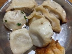 -黄阿姨锅贴大王(万航渡路店)