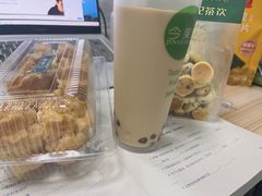 -酥大興·新国潮糕点配茶饮(龙岗万达黑金店)