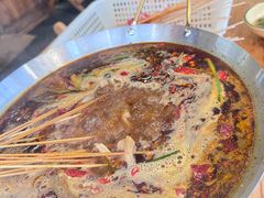 -拈签一笑黄牛肉辣卤串串