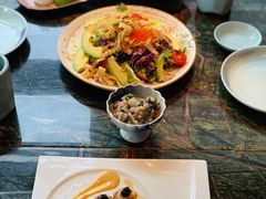 金枪鱼牛油果沙拉-炙柒Sekinana·精致料理 烧鸟·铁板烧(海上世界店)