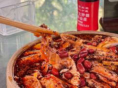 -土砂锅生态山庄·非遗砂锅雅鱼