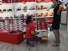 -大润发(康桥店)