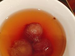 -君来湖滨饭店·玫瑰园