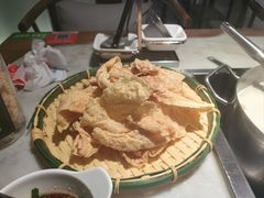 -尚尚仙·酸汤猪手·猪肚鸡火锅(华联万柳购物中心店)