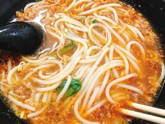 -金家小金碗云南过桥米线