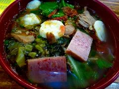 杂煲蟹仔粉-侨港风情街