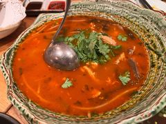 秘制牛杂汤-阿里家·新疆烤肉酒場 by MIG