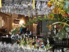 -火车头法国西餐厅