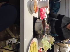 阿香婆欢乐火锅(世茂店)-密友回转自助火锅(世茂国际广场店)