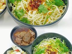 -一品郑记重庆牛肉米线馆(东泰路店)