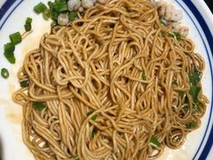 葱油三虾拌面-老头儿油爆虾·知味杭州(爱琴海购物中心)