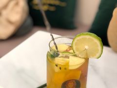 水果茶-丽莎沙拉轻食餐厅(国贸店)