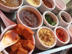 -朝伟清真铜瓢牛肉馆(三十年老·店)