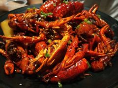 -巴厘龙虾·榜首油焖大虾(音乐学院·沿江酒馆店)