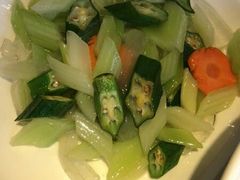 西芹秋葵炒芦荟-圆苑(上海广场店)