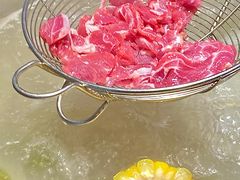-领鲜潮牛鲜牛肉火锅(天外村店)