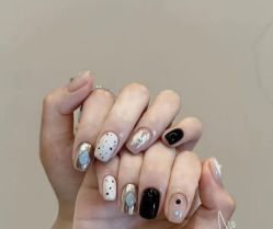 -七月美睫 美甲