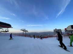 -鳌山滑雪度假区