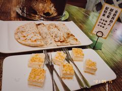阿拉善驼肉馅饼-格日勒阿妈蒙古厨房(大召店)