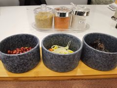 -艺林烤肉城(光明店)