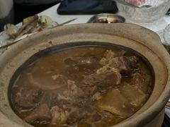 牛腩煲-白仁仔· 活烤海鲜 宵夜(豫园店)