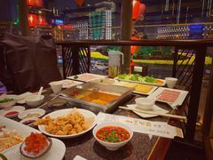 -皇城老妈·大连海鲜火锅(港湾店)