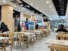 -江城燕子大排档(江汉路步行街店)