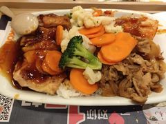 辣白菜五花肉双拼-吉野家(华联商厦店)