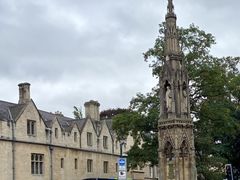 -牛津大学