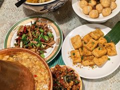 -蜗牛小馆醉乡民谣云南菜(惠新西里店)