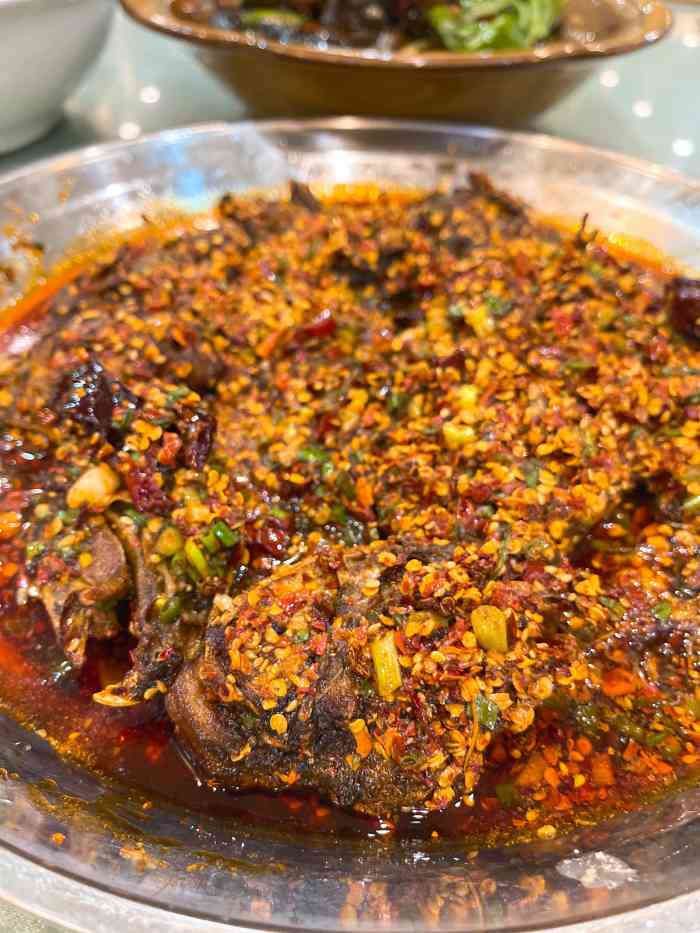 三毛鱼庄(威连路店)-"三毛鱼庄以鱼而立,以兔头为名,每每路过内.