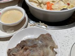 -三人行骨头王火锅(长寿店)